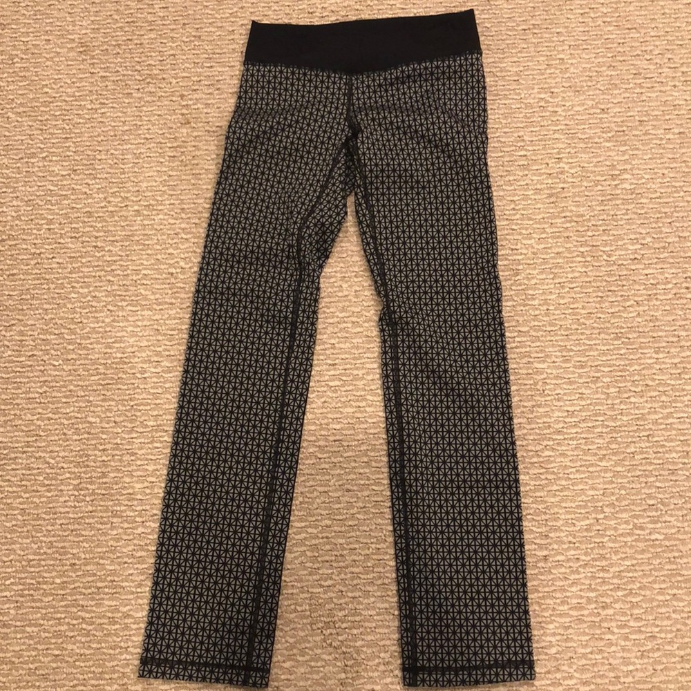 Lululemon yoga pants